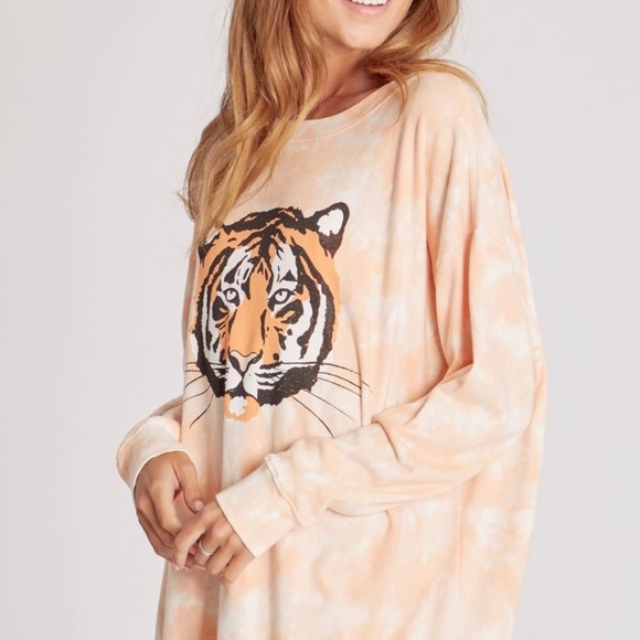 Wildfox Le Tigre Road-trip Sweatshirt Tie Dye Oversized Comfy Cozy Tiger Sweater - Picture 1 of 4